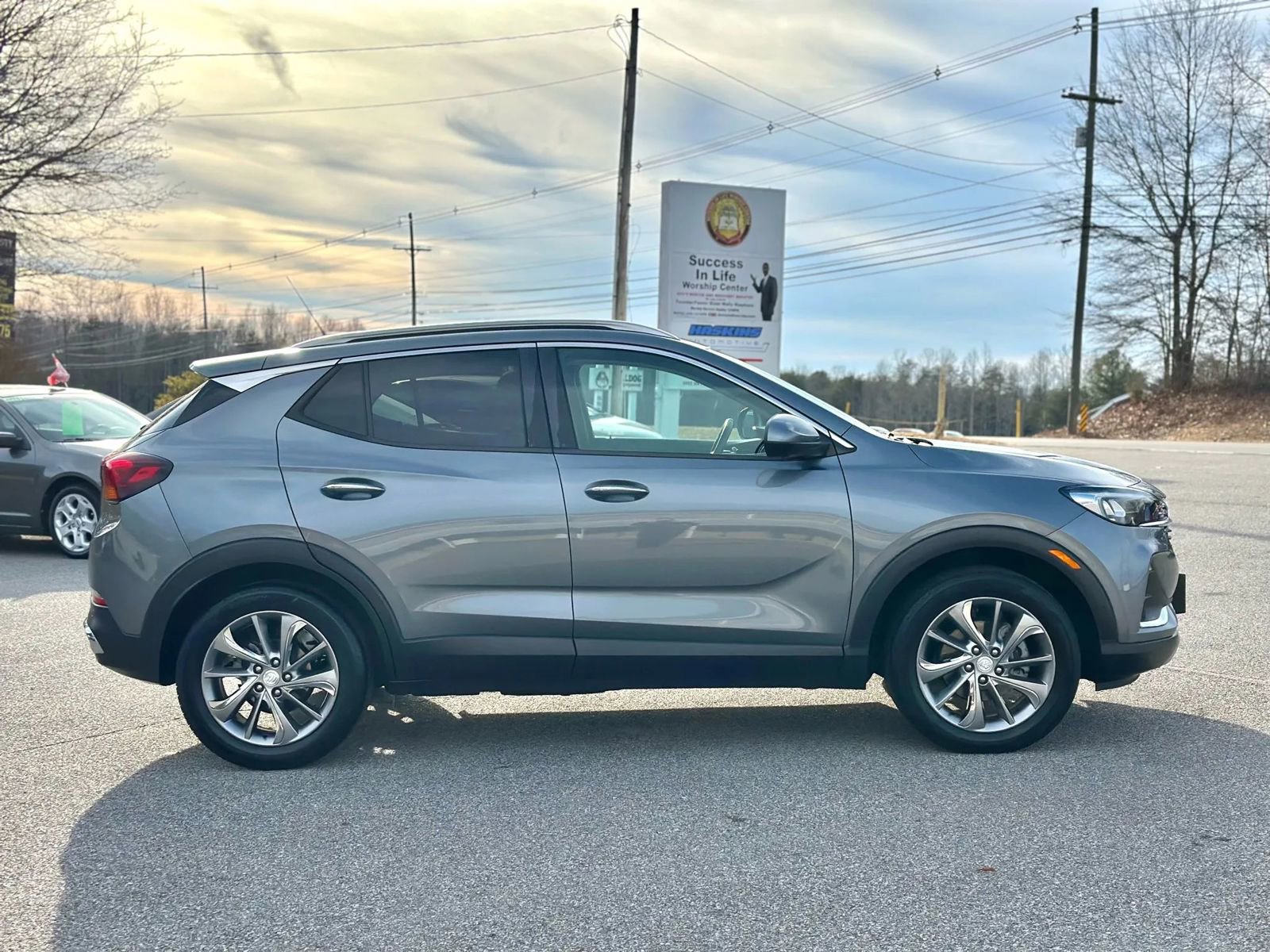 Used 2021 Buick Encore GX Essence w/ Advanced Technology Package image 11