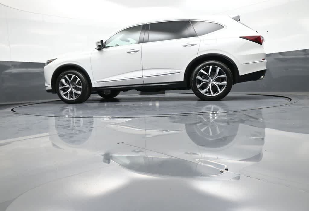 Certified 2024 Acura MDX w/ Technology Package AWD/4WD image 35