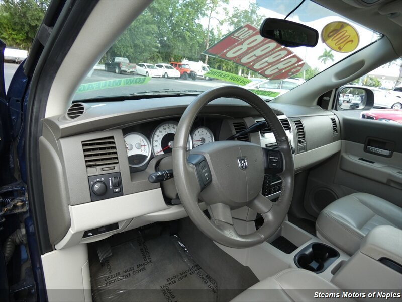 Used 2005 Dodge Durango Limited w/ Trailer Tow Group AWD/4WD image 38