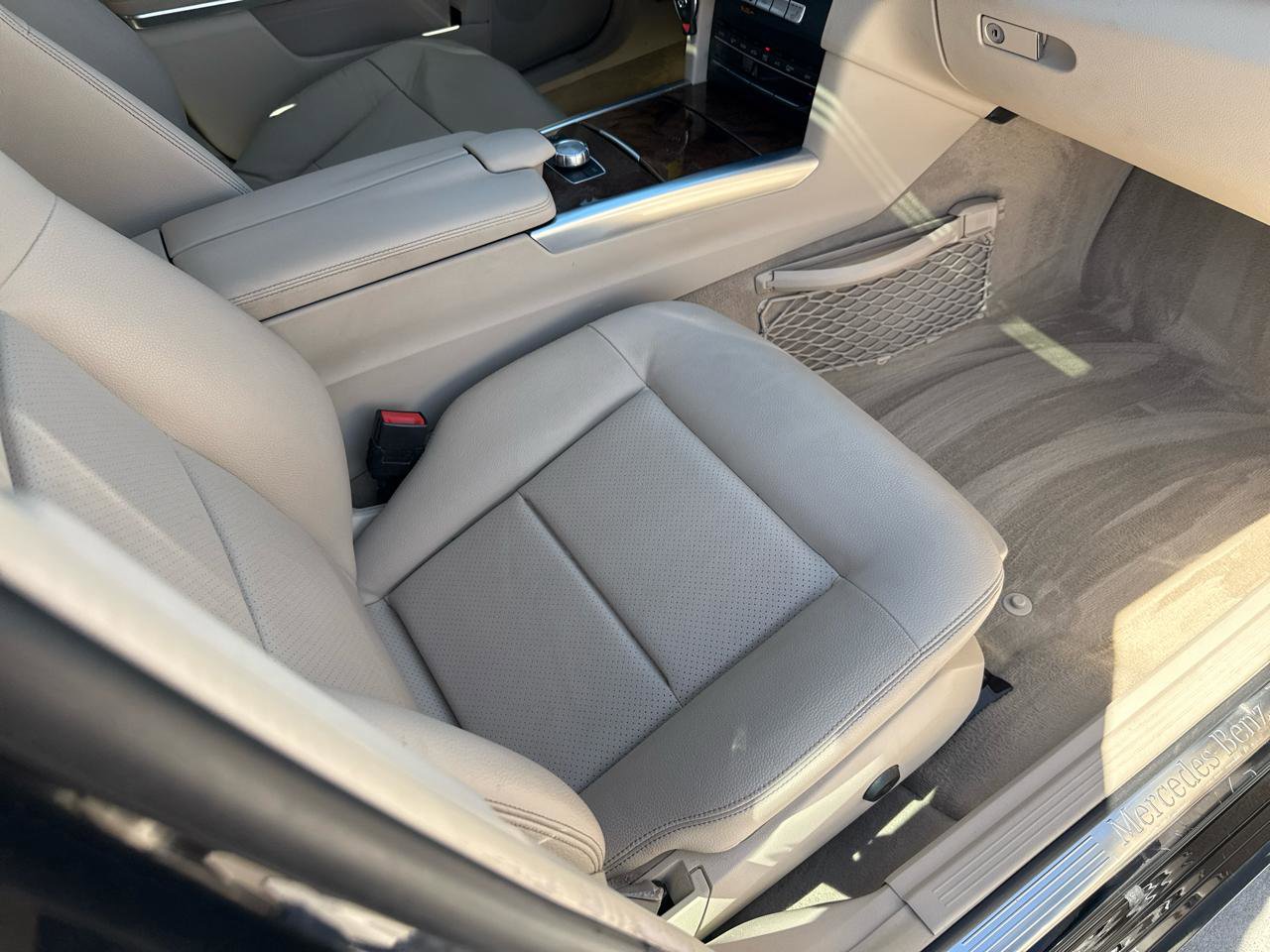 Used 2014 Mercedes-Benz E 250 BlueTEC 4MATIC Sedan image 56