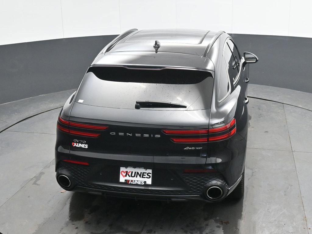 Used 2023 Genesis GV70 3.5T Sport w/ Sport Prestige Package image 31
