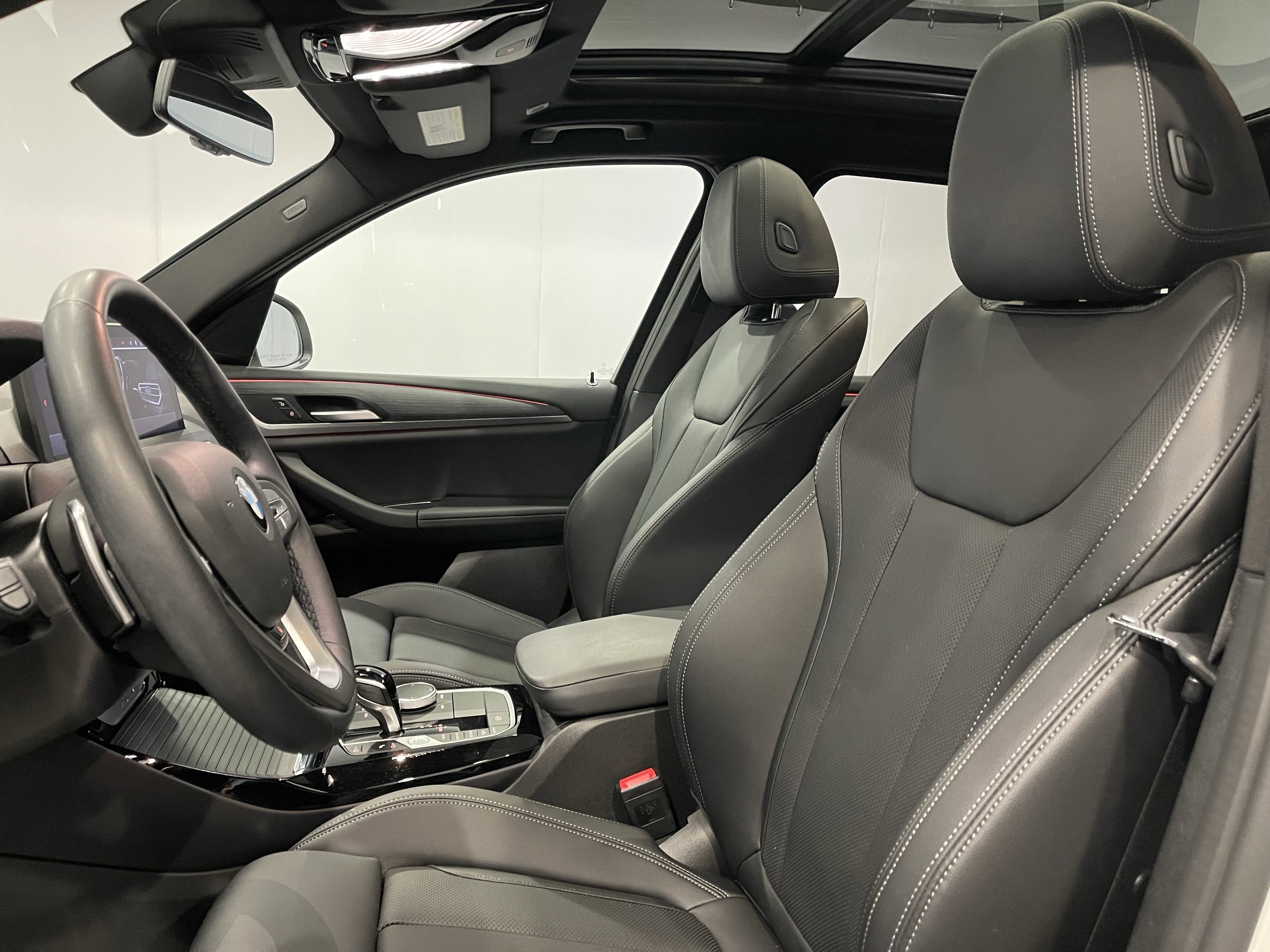 Certified 2024 BMW X3 xDrive30i w/ Premium Package image 14