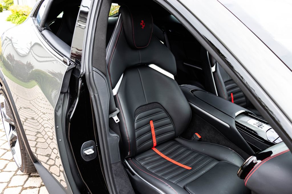 Certified 2025 Ferrari Purosangue AWD/4WD image 59