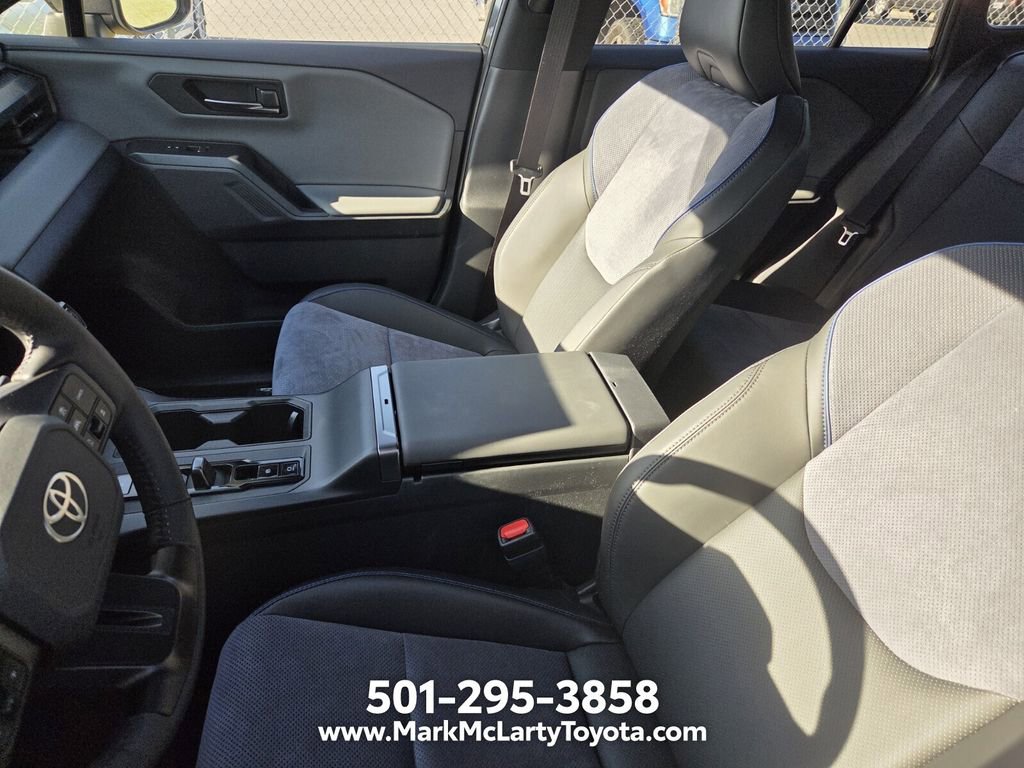 Used 2026 Toyota RAV4 XSE AWD/4WD image 6