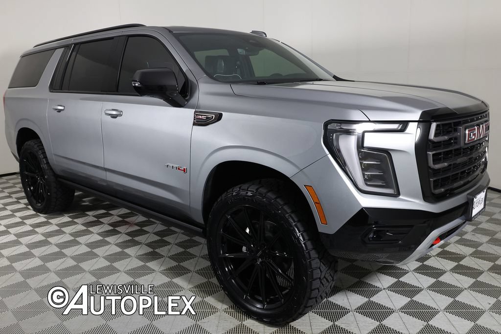 Used 2026 GMC Yukon XL AT4 Ultimate AWD/4WD image 3