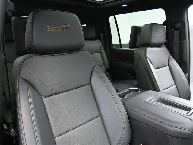 Certified 2024 Chevrolet Suburban High Country w/ Advanced Technology Package image 29