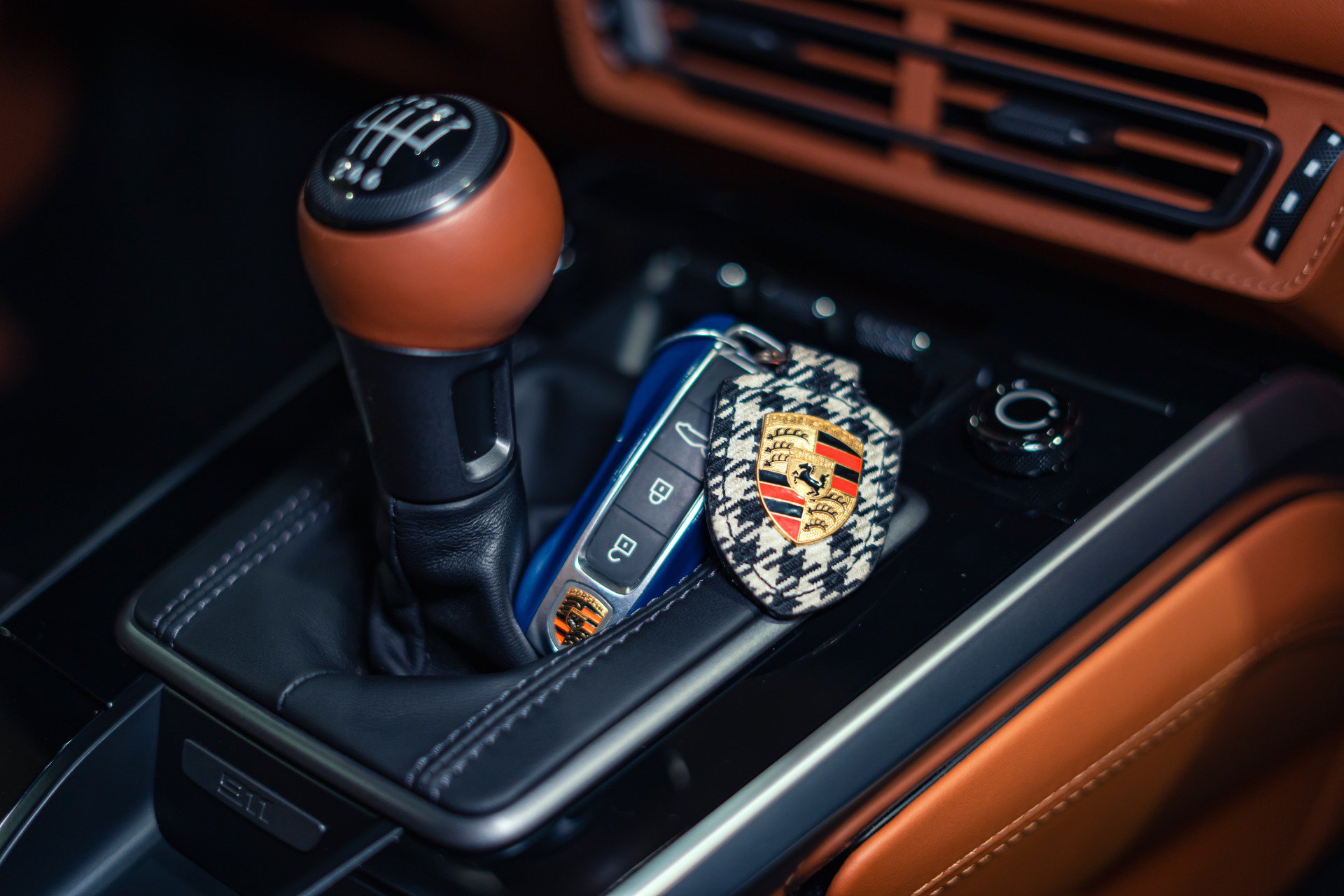 Used 2023 Porsche 911 Sport Classic RWD image 4