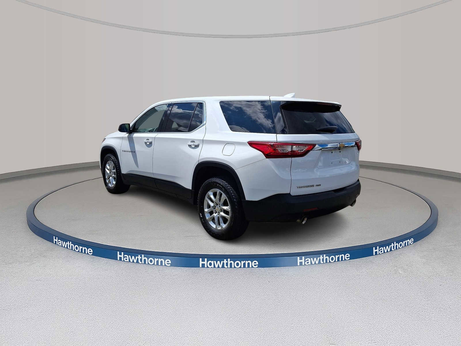 Used 2019 Chevrolet Traverse LS AWD/4WD image 5