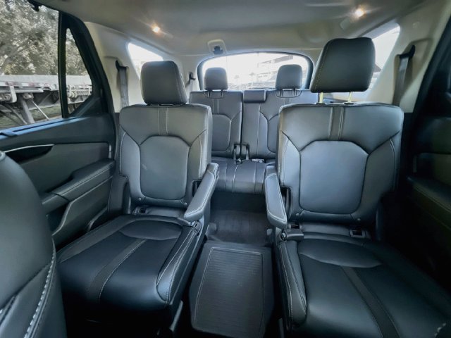 Used 2023 Honda Pilot EX-L image 26