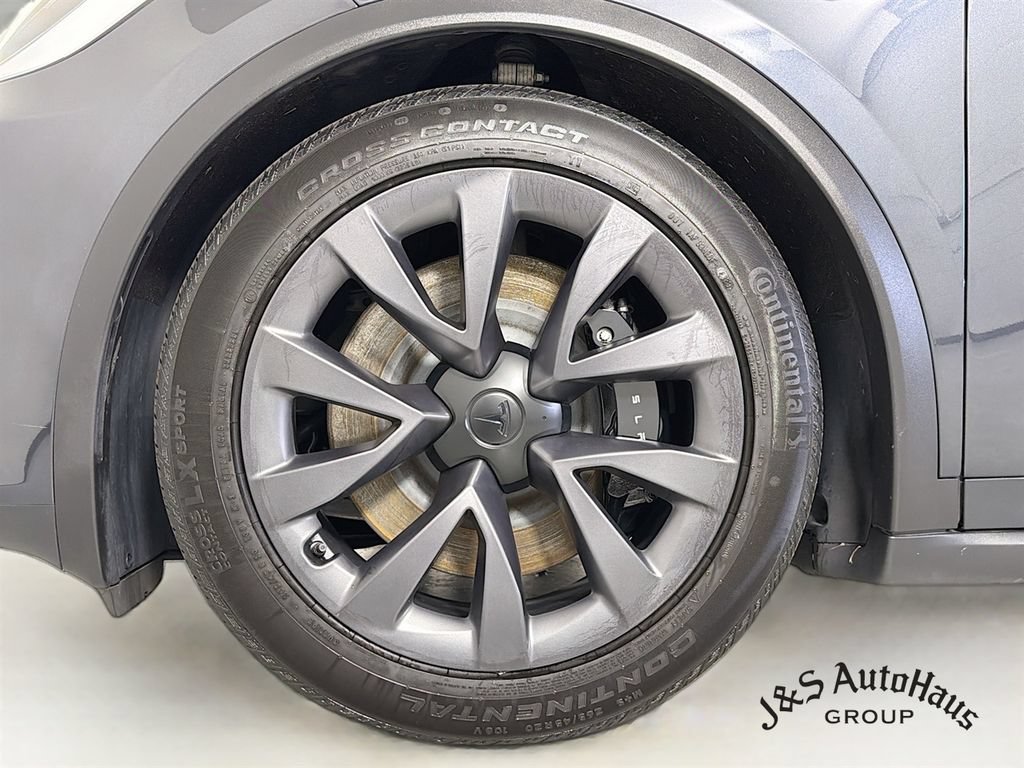 Used 2024 Tesla Model X AWD/4WD image 40