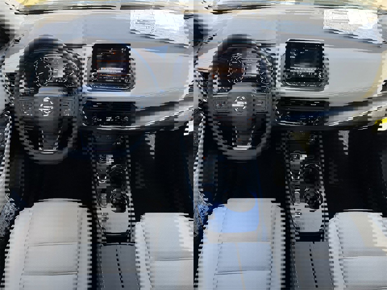 New 2026 Nissan Rogue SV image 8