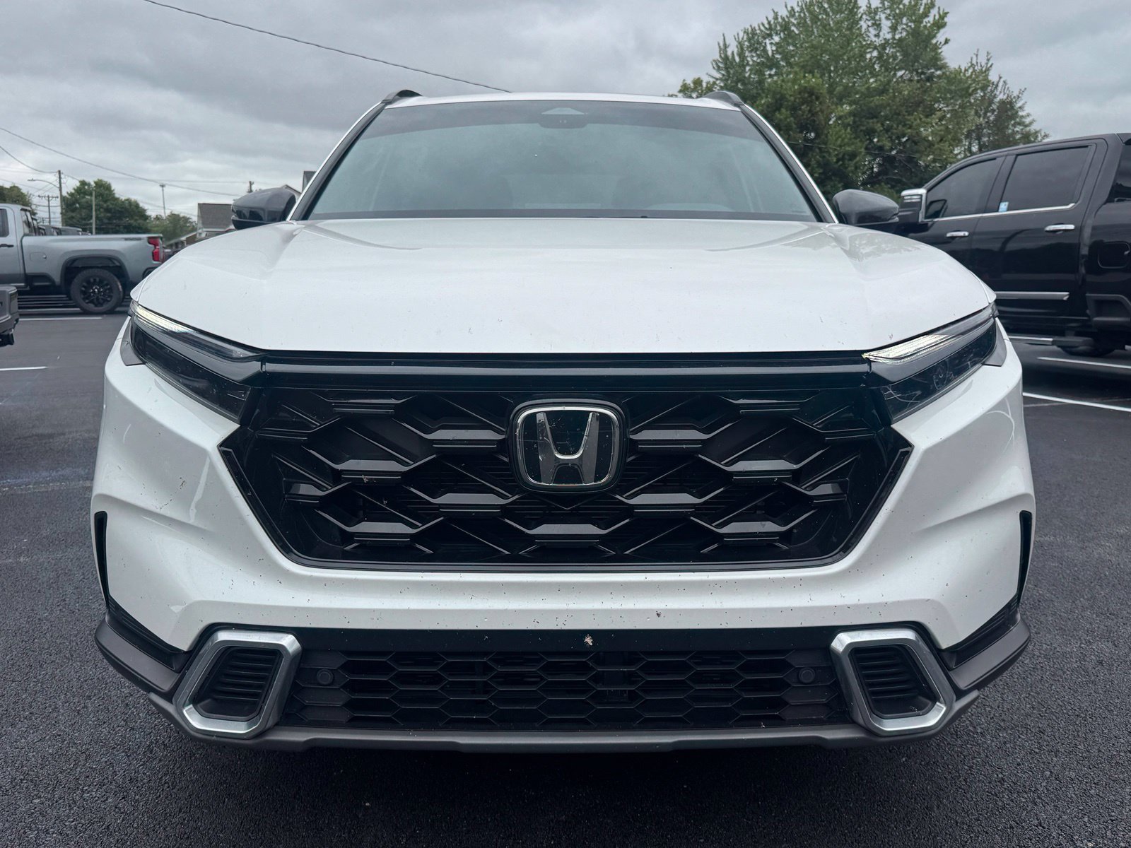Used 2025 Honda CR-V Sport Touring image 9