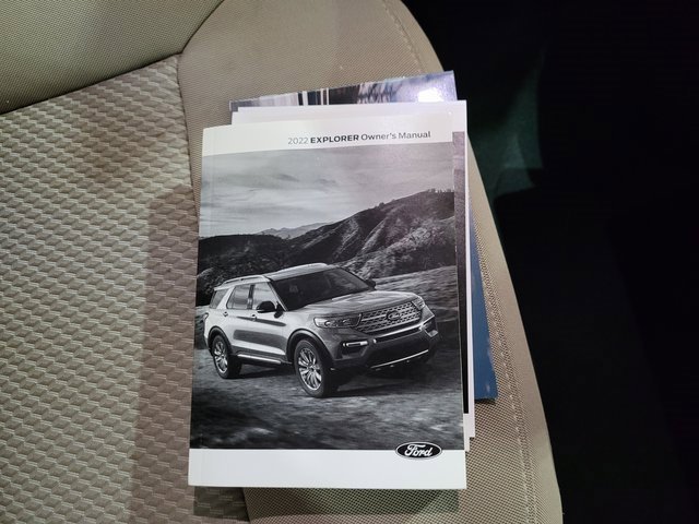 Used 2022 Ford Explorer XLT image 64