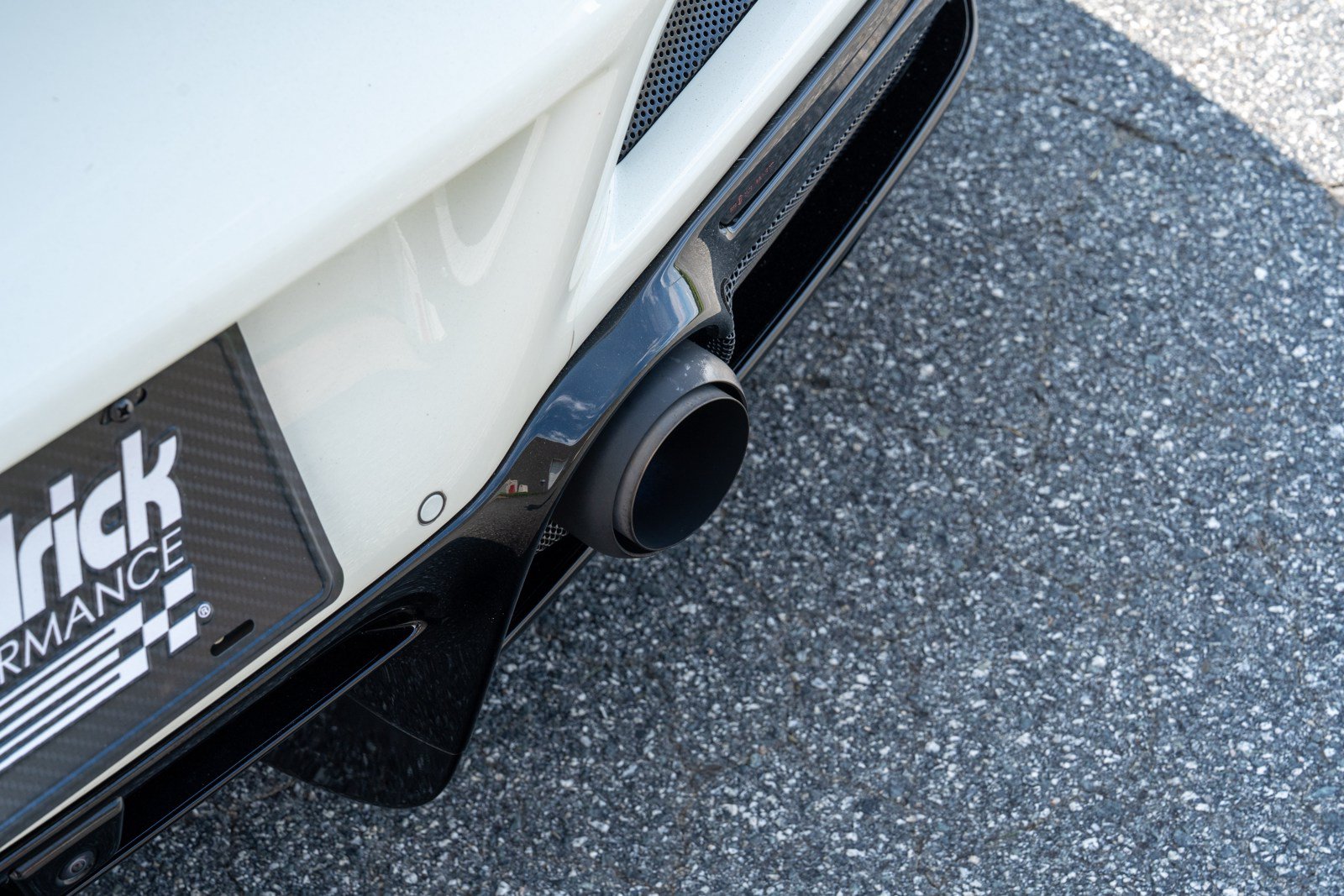 Used 2022 Ferrari F8 Tributo RWD image 21