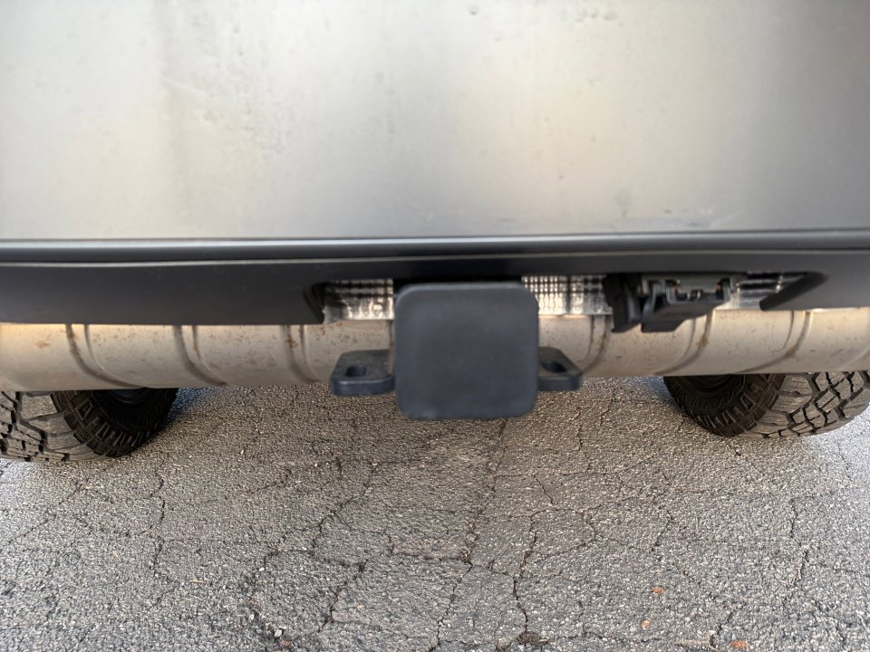 Used 2025 Land Rover Defender 130 Outbound image 21