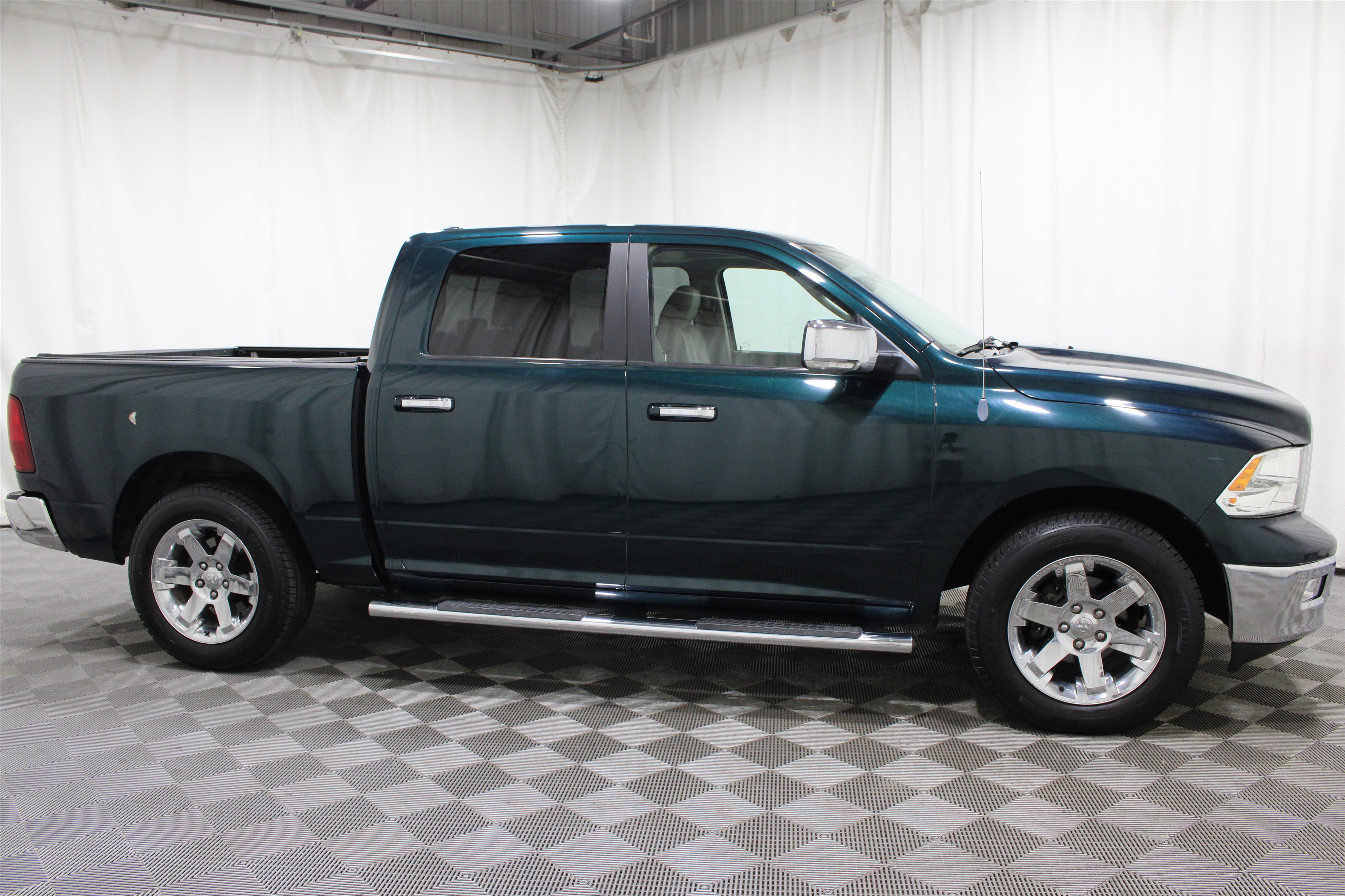 Used 2011 RAM 1500 Laramie RWD image 26