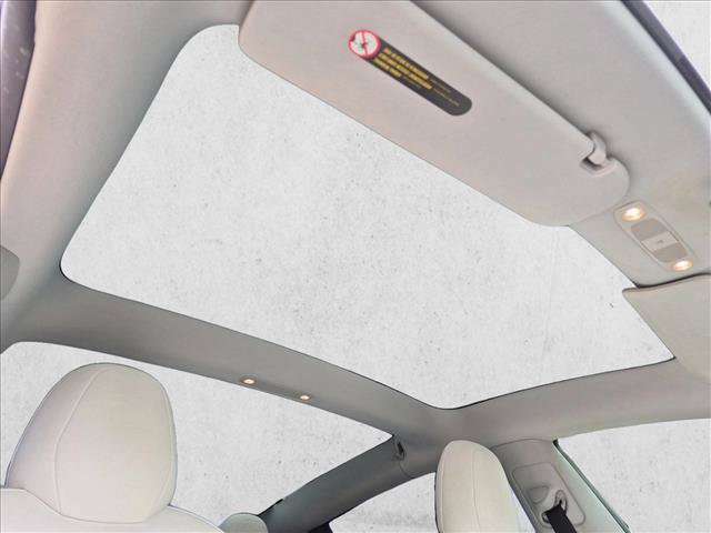 Used 2019 Tesla Model 3 Standard Range Plus RWD image 18
