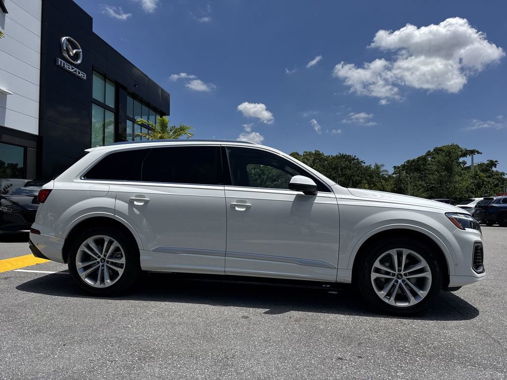Used 2025 Audi Q7 3.0T Premium Plus AWD/4WD image 23