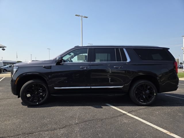 New 2026 GMC Yukon XL Elevation w/ Elevation Premium Package AWD/4WD image 16