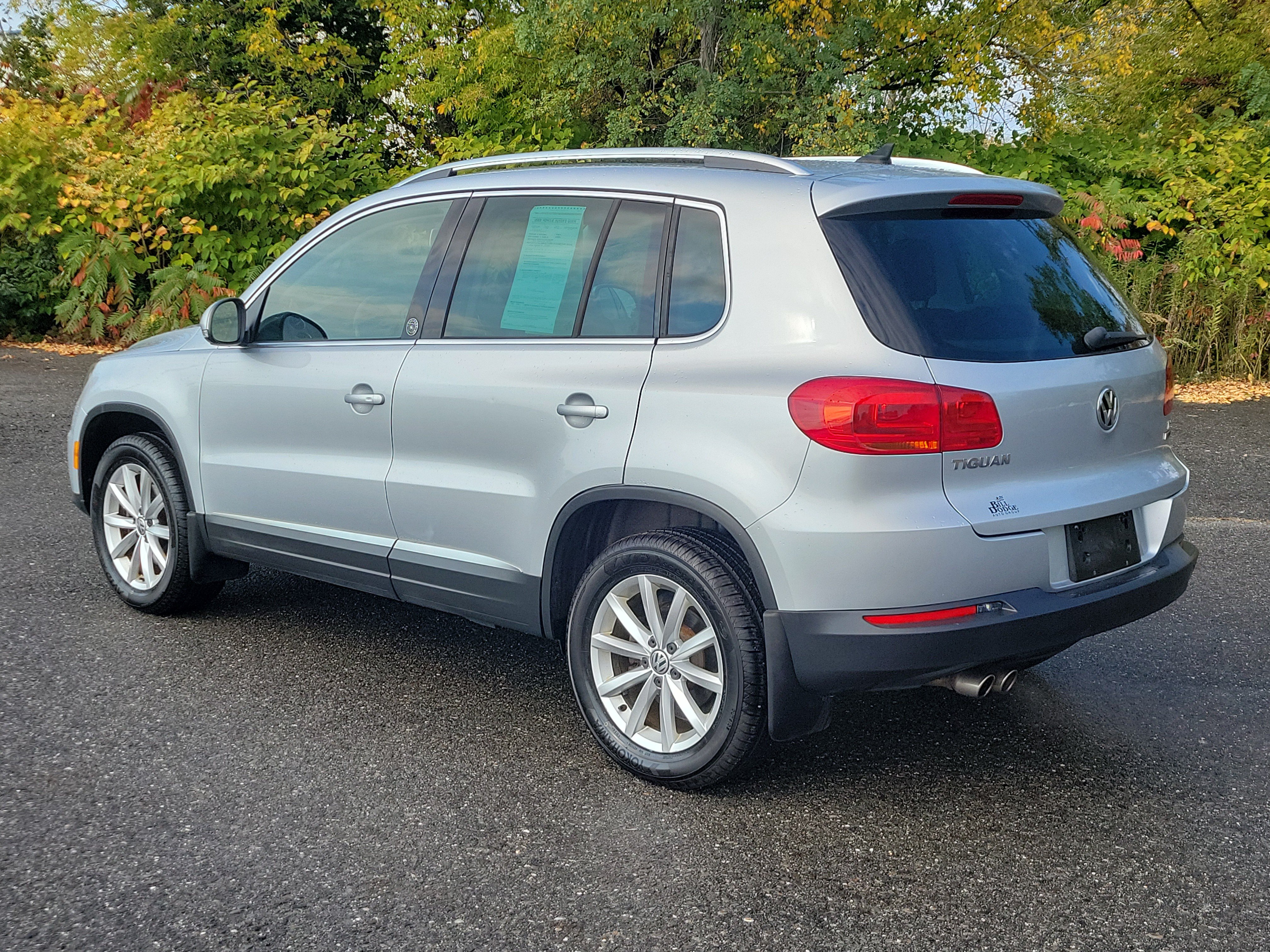 Used 2017 Volkswagen Tiguan Wolfsburg Edition AWD/4WD image 7