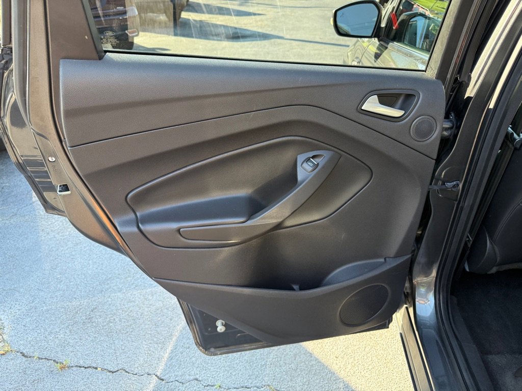 Used 2017 Ford Escape Titanium image 63