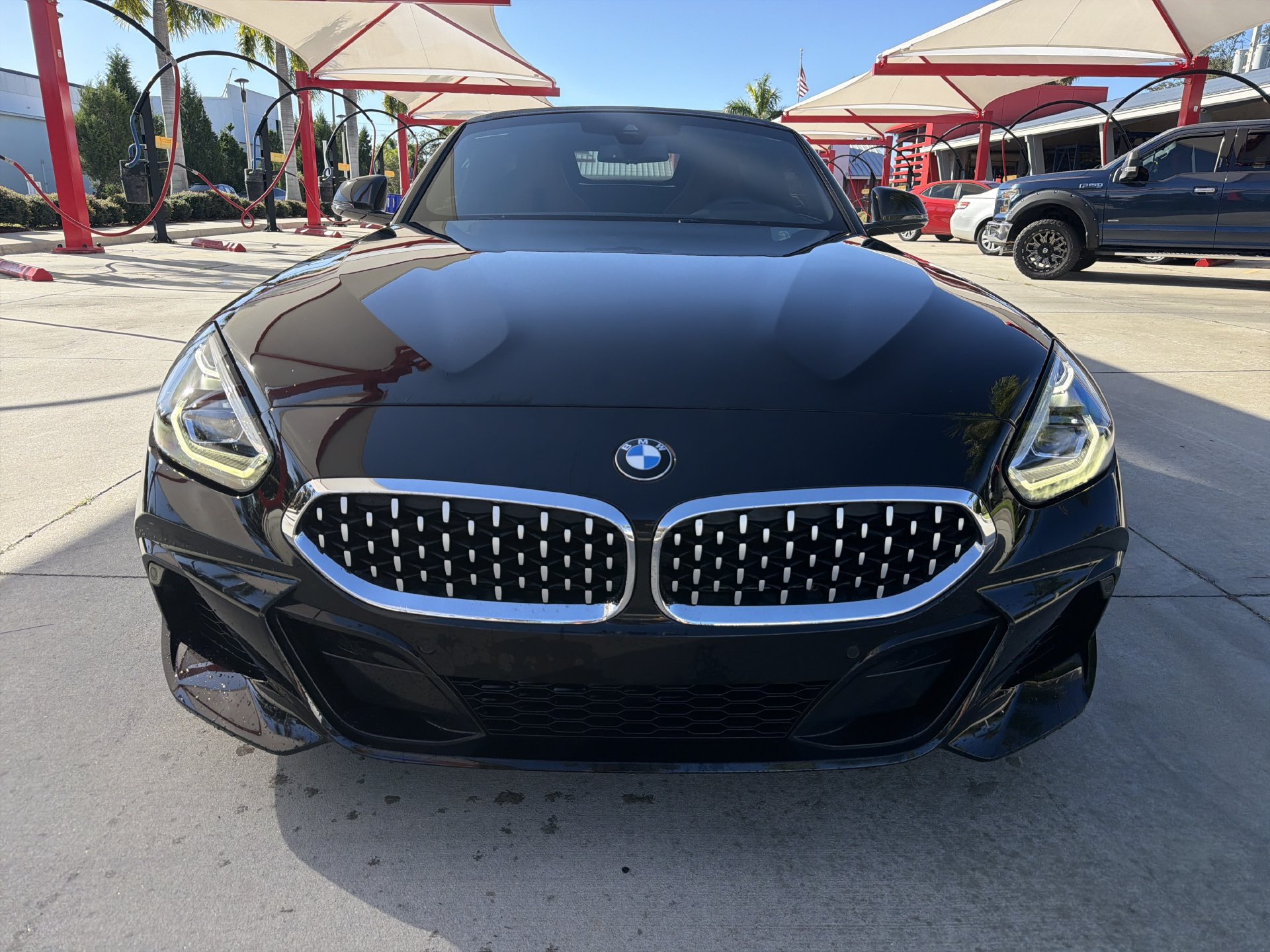 Used 2019 BMW Z4 sDrive30i w/ M Sport Package RWD image 2