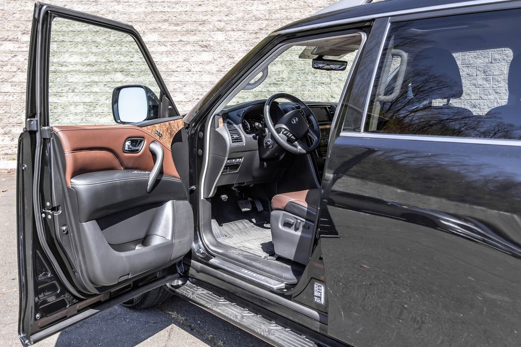 Used 2021 INFINITI QX80 Premium Select w/ All-Season Package image 22