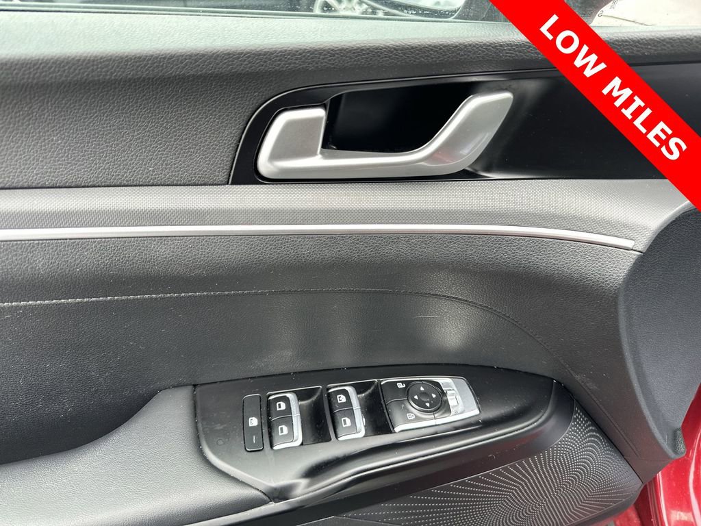Used 2024 Kia K5 LXS image 13