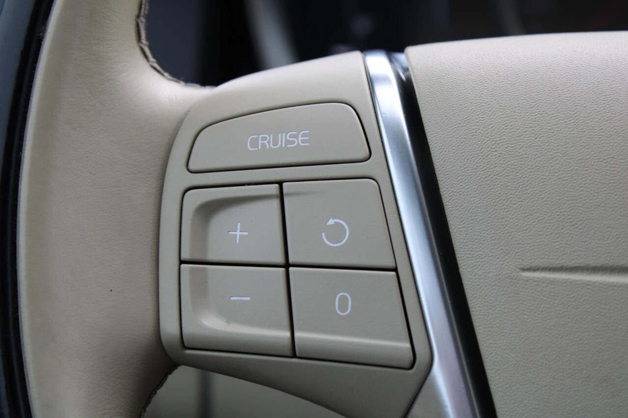 Used 2015 Volvo XC60 T5 Premier image 28