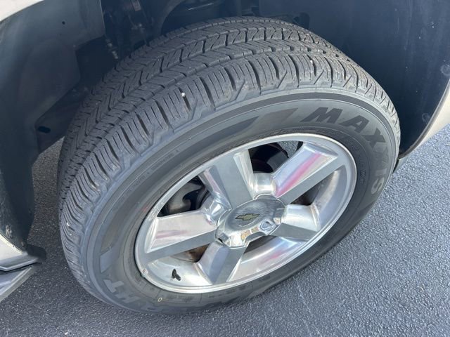 Used 2009 Chevrolet Tahoe LTZ image 12