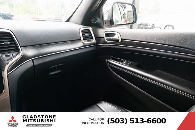 Used 2017 Jeep Grand Cherokee Limited w/ Luxury Group II AWD/4WD image 12