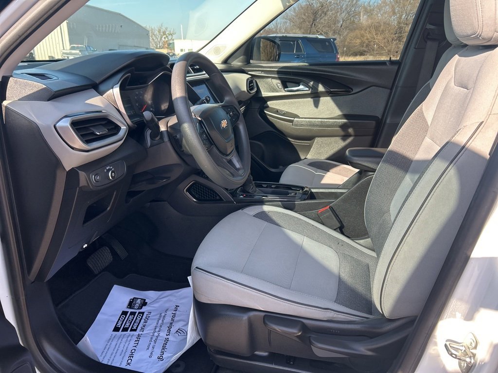 Used 2022 Chevrolet TrailBlazer LS image 10