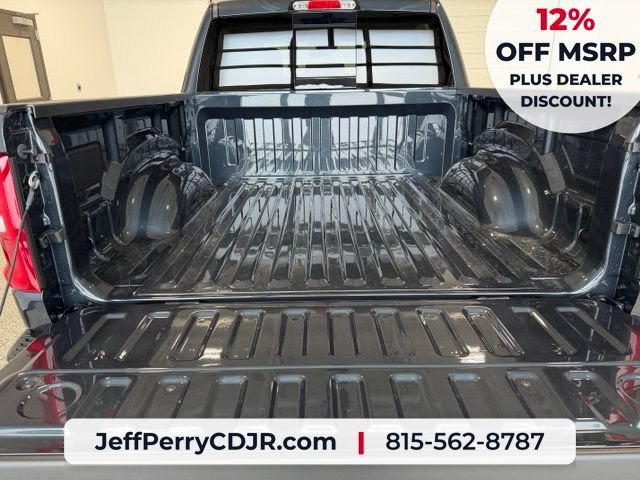 New 2026 RAM 1500 Laramie w/ Sport Appearance Package AWD/4WD image 29
