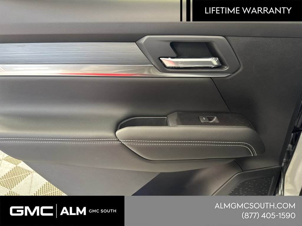 New 2026 GMC Terrain Elevation w/ Elevation Premium Package AWD/4WD image 23
