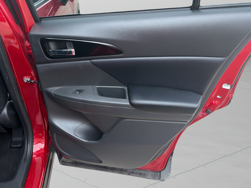 Used 2025 Mitsubishi Eclipse Cross SE AWD/4WD image 11