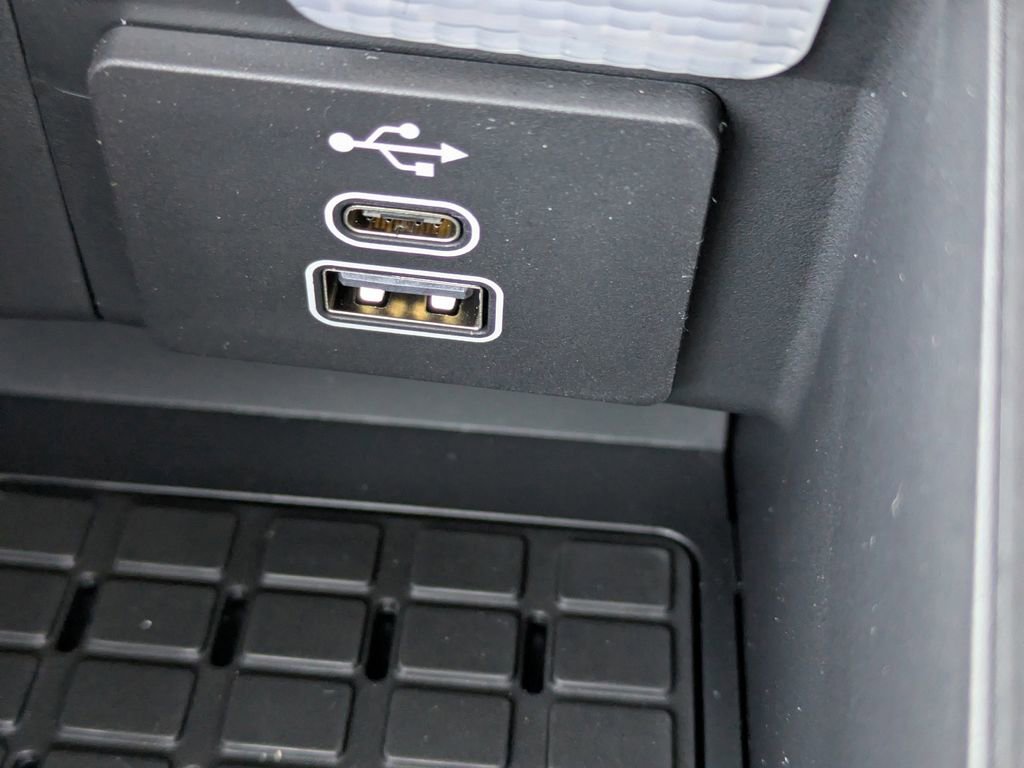 New 2026 Lincoln Aviator Black Label w/ Dynamic Handling Package image 27