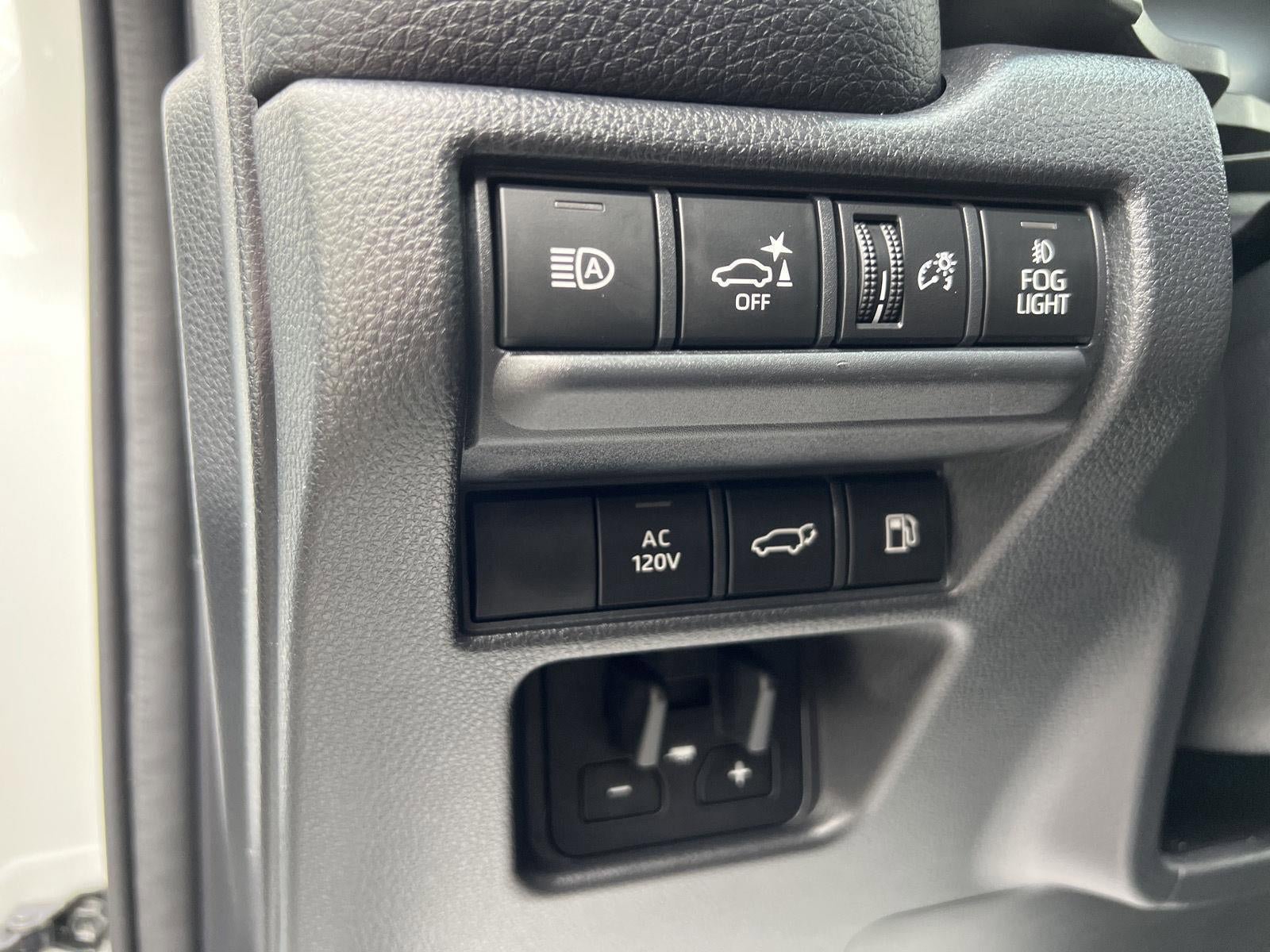 Used 2024 Toyota Land Cruiser w/ Premium Package image 17