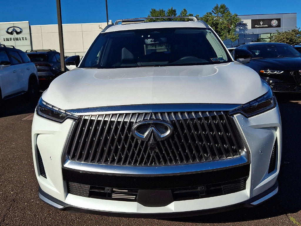 Certified 2026 INFINITI QX60 Luxe w/ Cargo Package AWD/4WD image 2