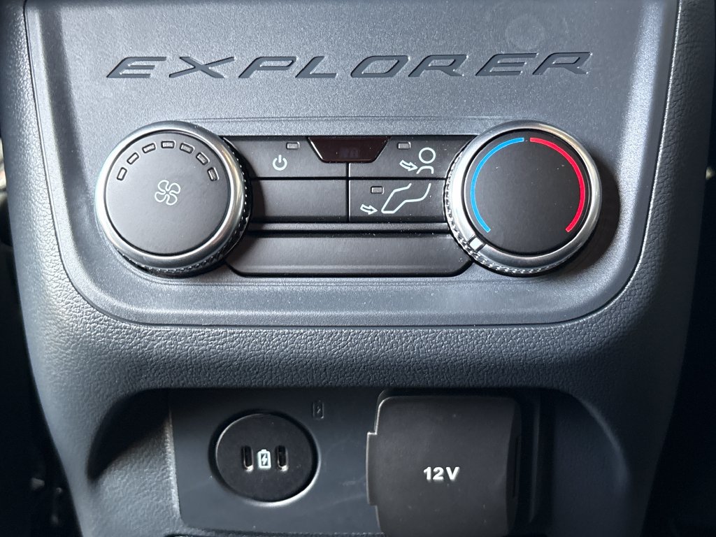 New 2026 Ford Explorer ST-Line AWD/4WD image 23