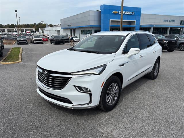 Used 2024 Buick Enclave Premium image 3