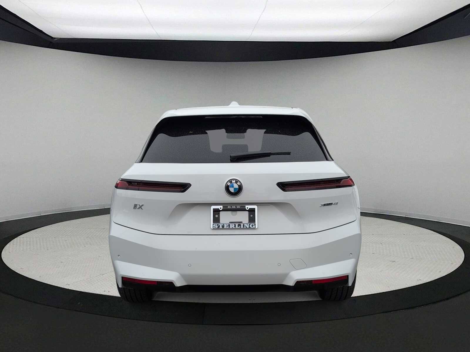 New 2026 BMW iX xDrive45 image 7