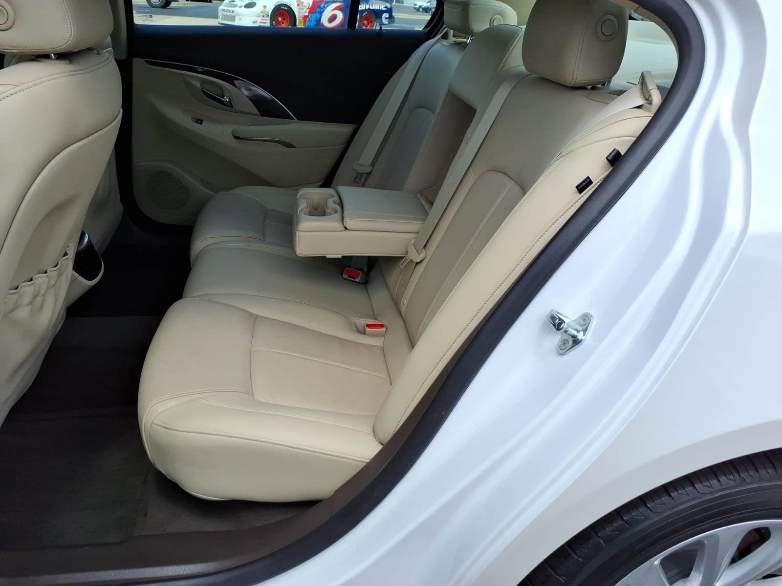 Used 2015 Buick LaCrosse Leather w/ Driver Confidence Package #1 FWD image 6