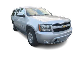 Used 2012 Chevrolet Suburban LT w/ Luxury Package image 1