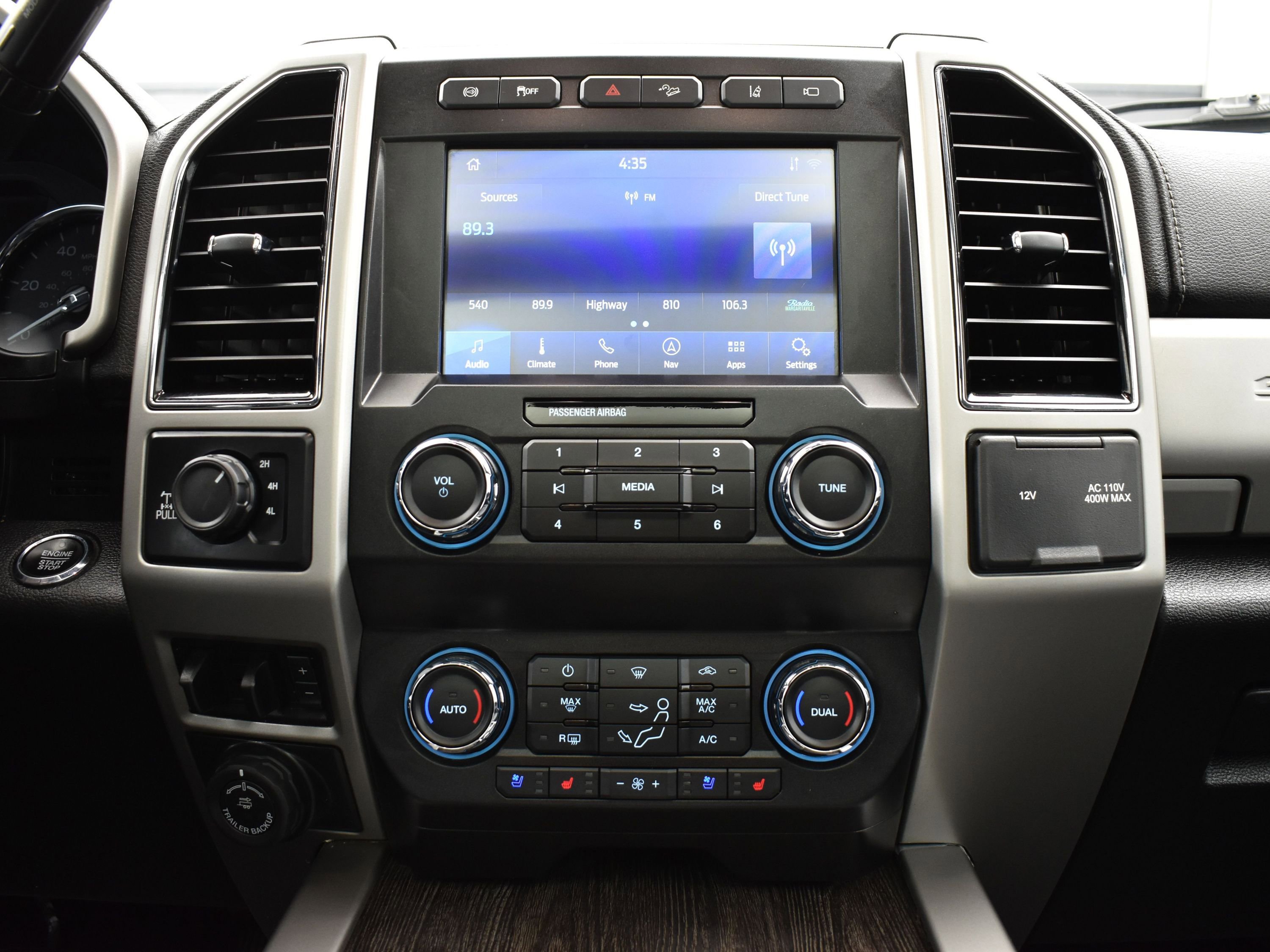 Used 2021 Ford F350 Lariat image 16