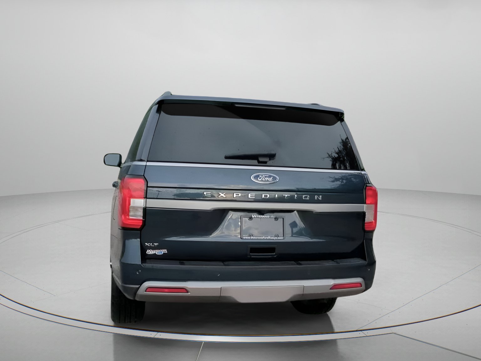 Certified 2023 Ford Expedition XLT RWD image 23