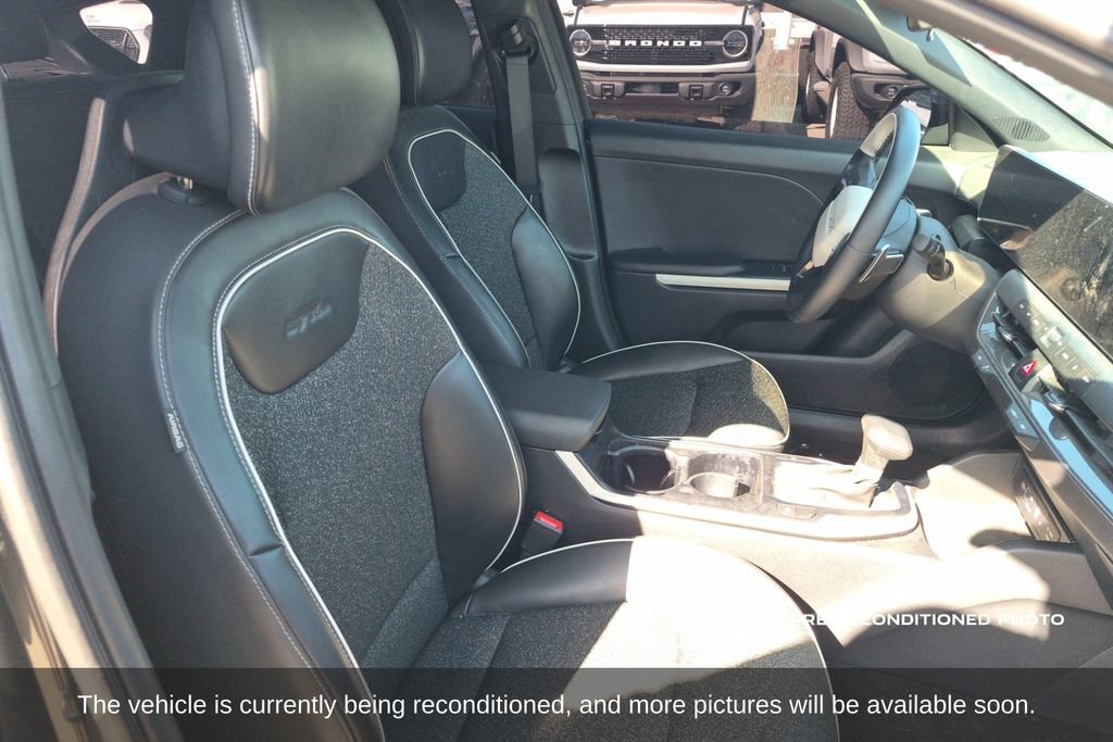 Used 2025 Kia K4 GT-Line FWD image 15
