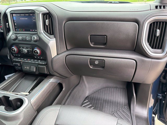 Used 2022 Chevrolet Silverado 1500 LTZ w/ LTZ Premium Package AWD/4WD image 30