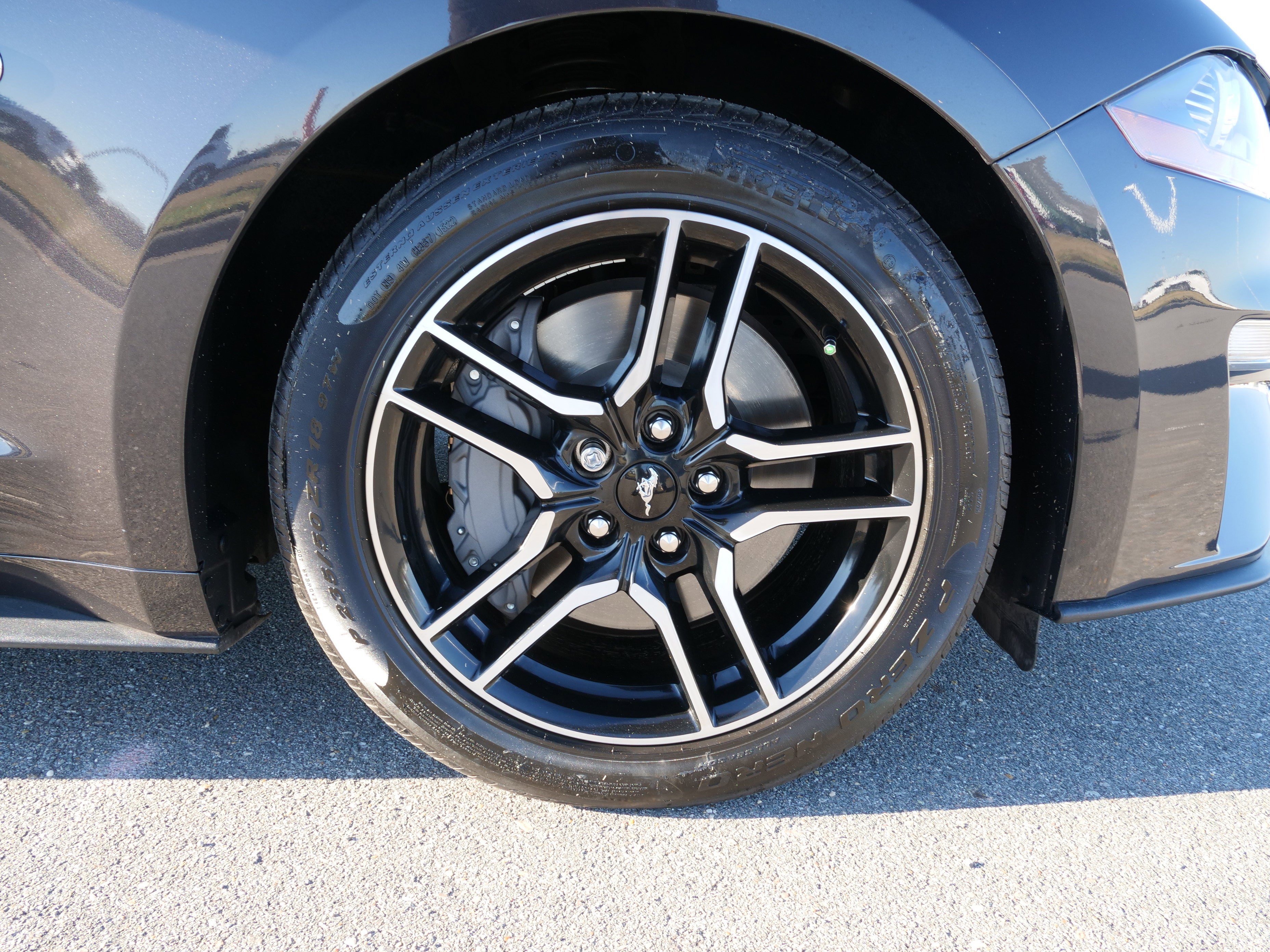 Used 2022 Ford Mustang GT image 10