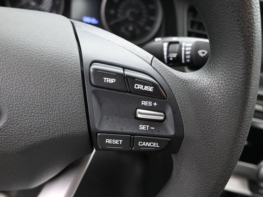 Used 2019 Hyundai Elantra SE w/ Cargo Package image 17