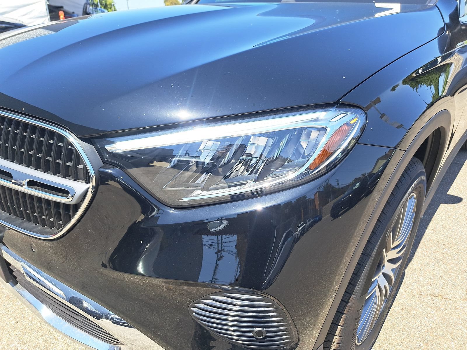 Used 2026 Mercedes-Benz GLC 300 image 12